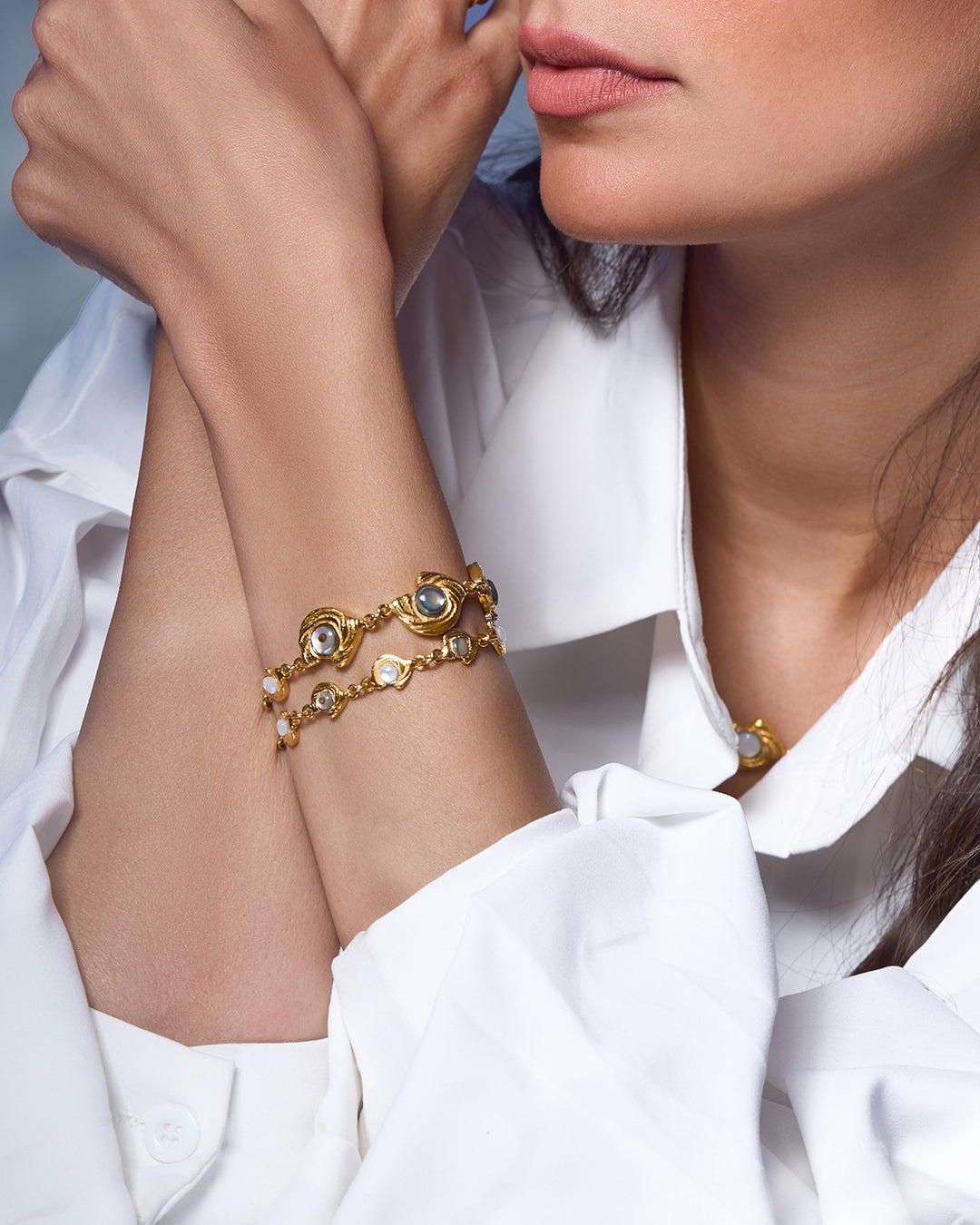 Dainty Glema Mini gold plated beaded bracelet, a slim-profile version of the classic pearl-and-shell design